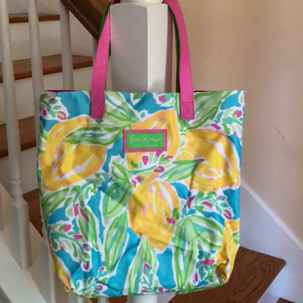 Lilly Pulitzer Estée Lauder tote bag